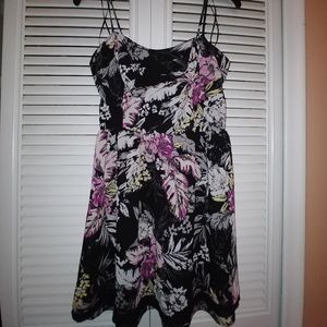Princess Vera Wang Floral Dress Size 9 Fits 7